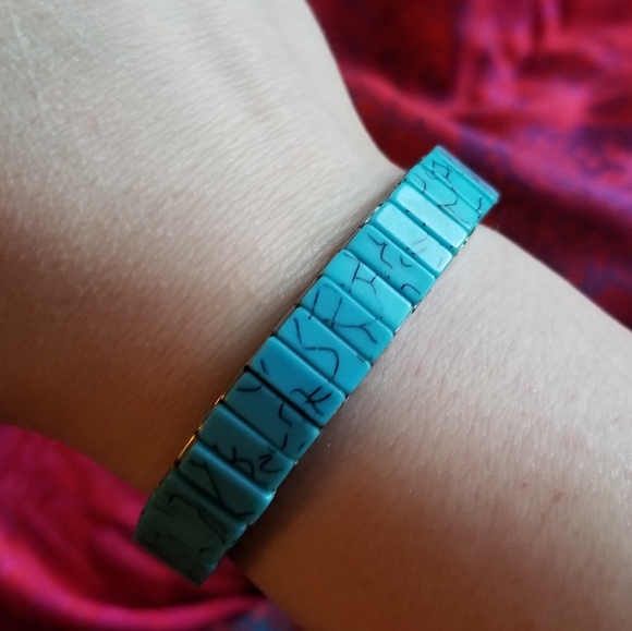 Jewelry - Blue expansion bracelet faux turquoise color silver tone metal southwestern